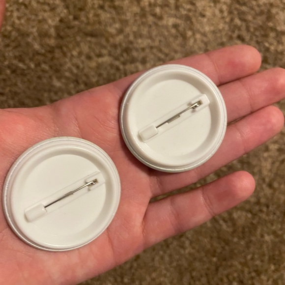 Among us buttons :) - Picture 2 of 2